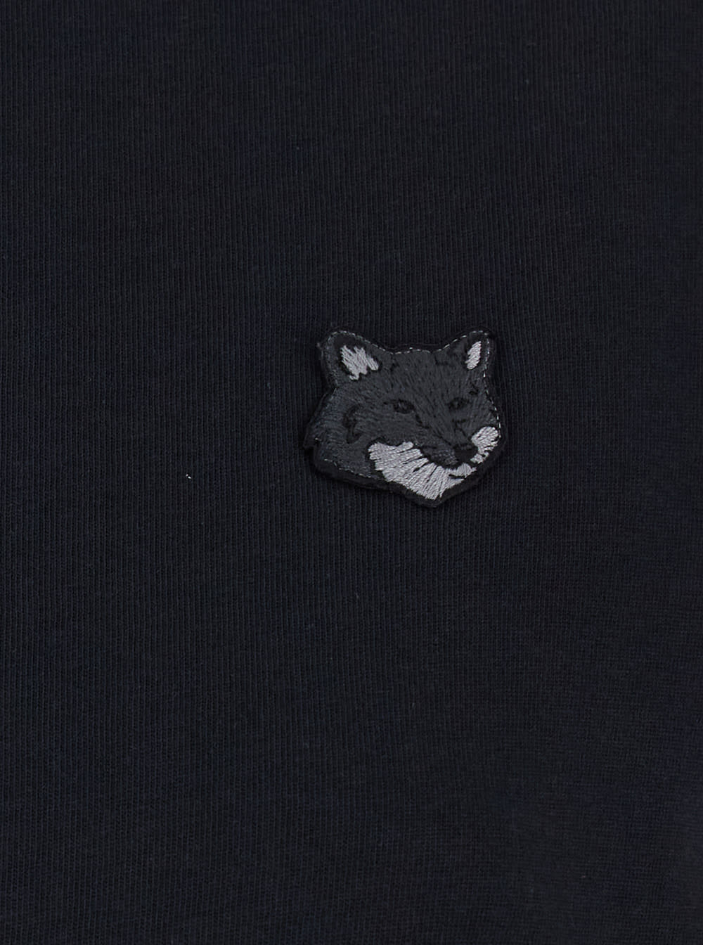 MAISON KITSUNÉ BLACK CREWNECK T-SHIRT WITH FOX HEAD PATCH IN COTTON WOMAN