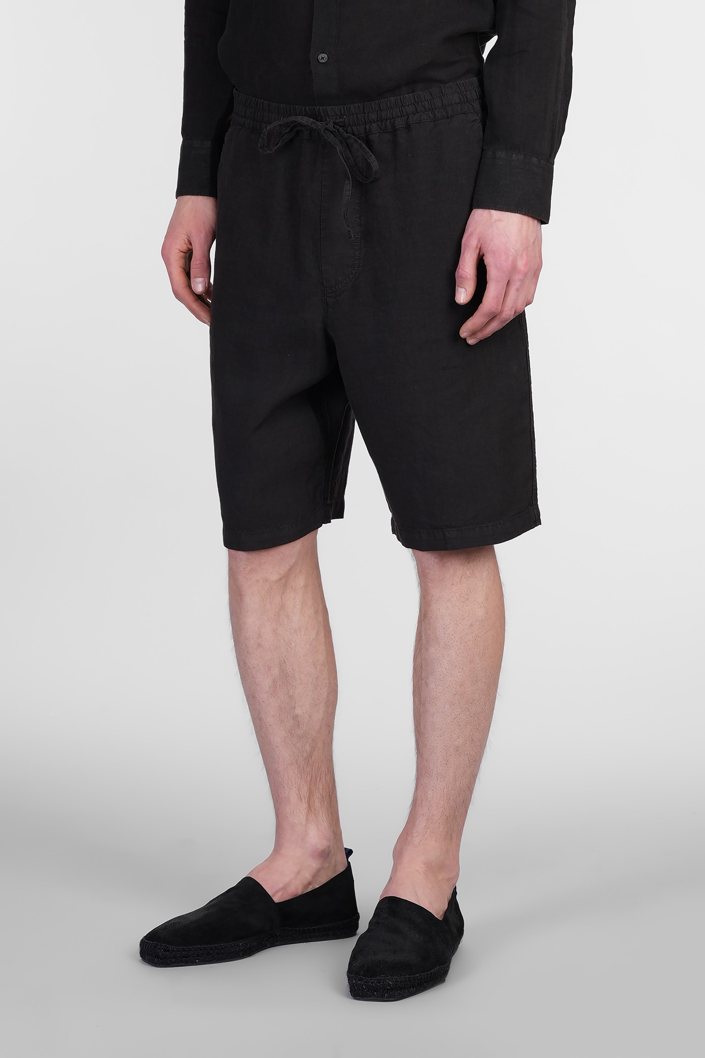 120% Lino Linen Bermuda Shorts In Black