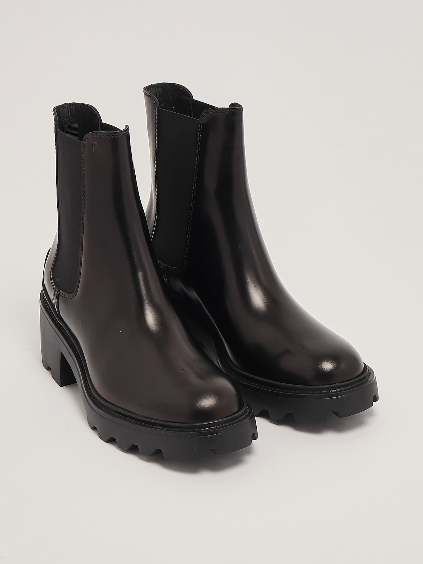 Shop Tod's Gomma Carro T60 Tronchetto Elastico Boots In Nero