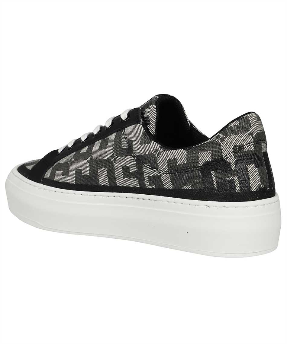 Gcds Low-top Sneakers In Black