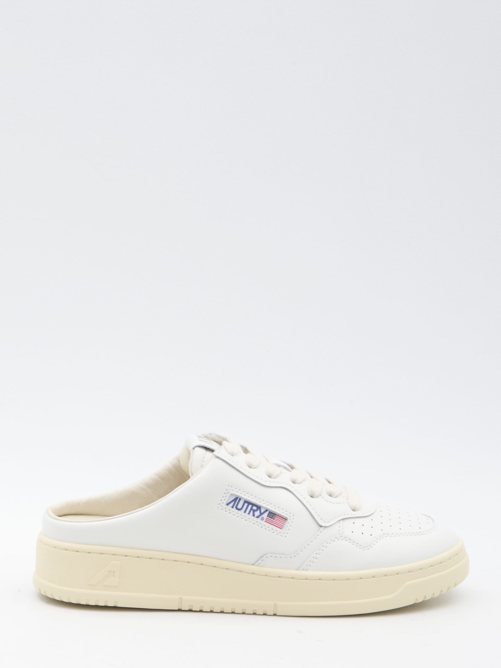 Medalist Mule Low Sneakers