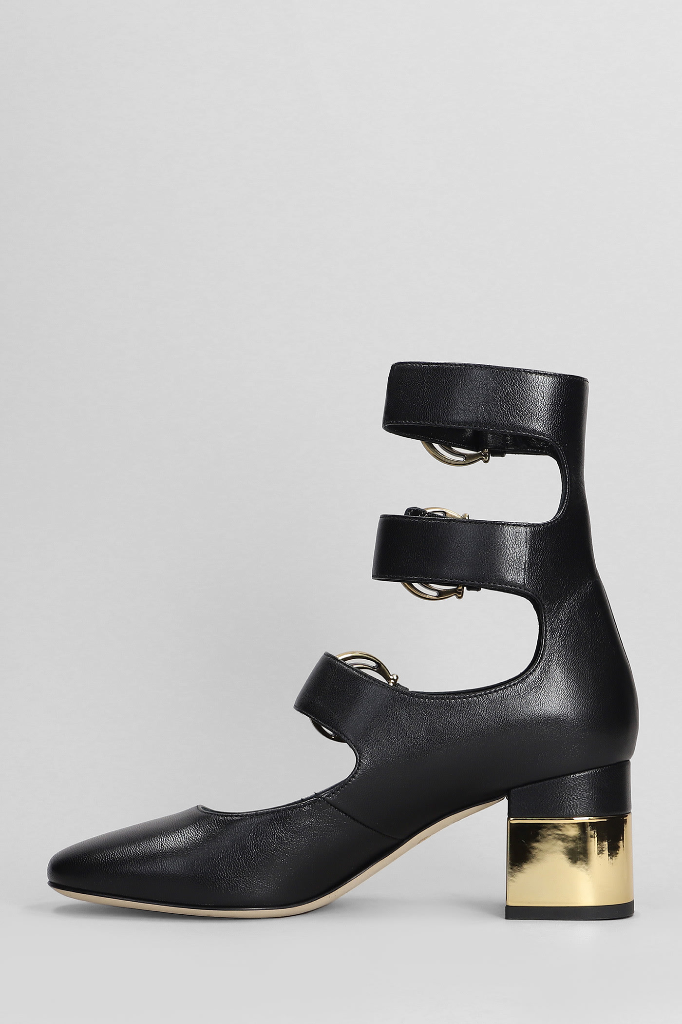 Shop Chloé Alize Pumps In Black Leather