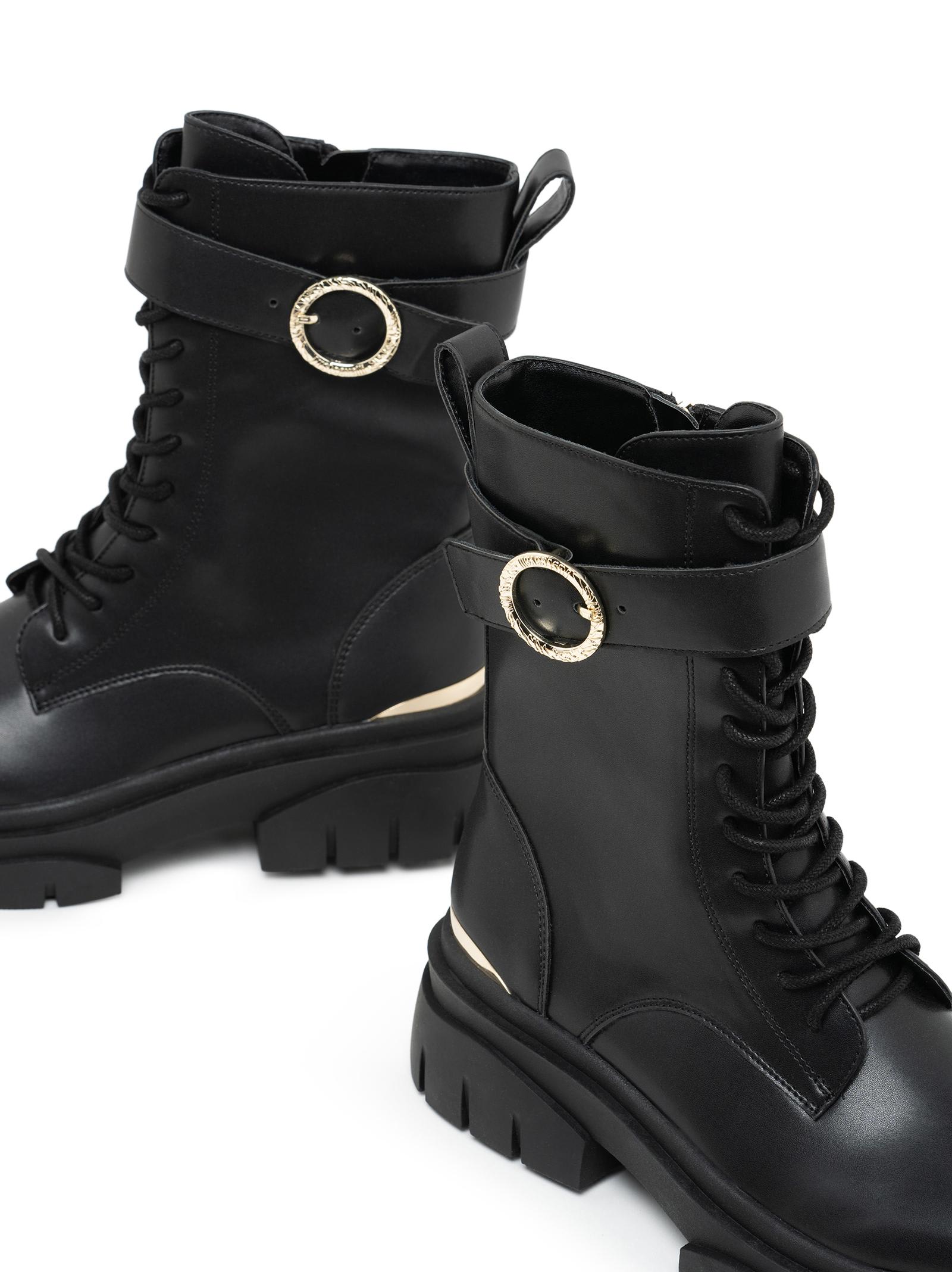 JUST CAVALLI JUST CAVALLI BLACK ANKLE BOOTS