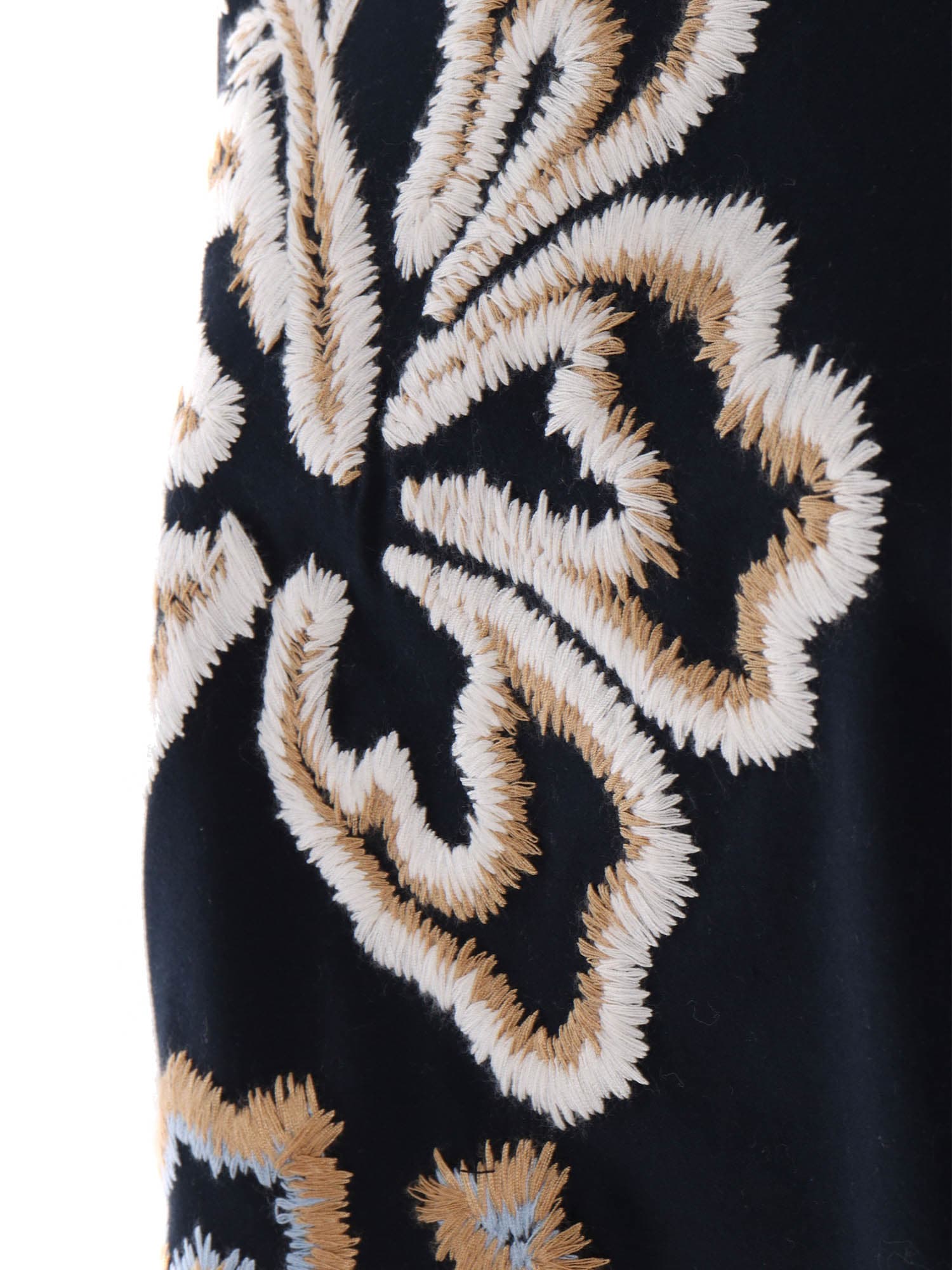 Max Mara Studio Ring Floral Embroidered Crewneck T In Blue