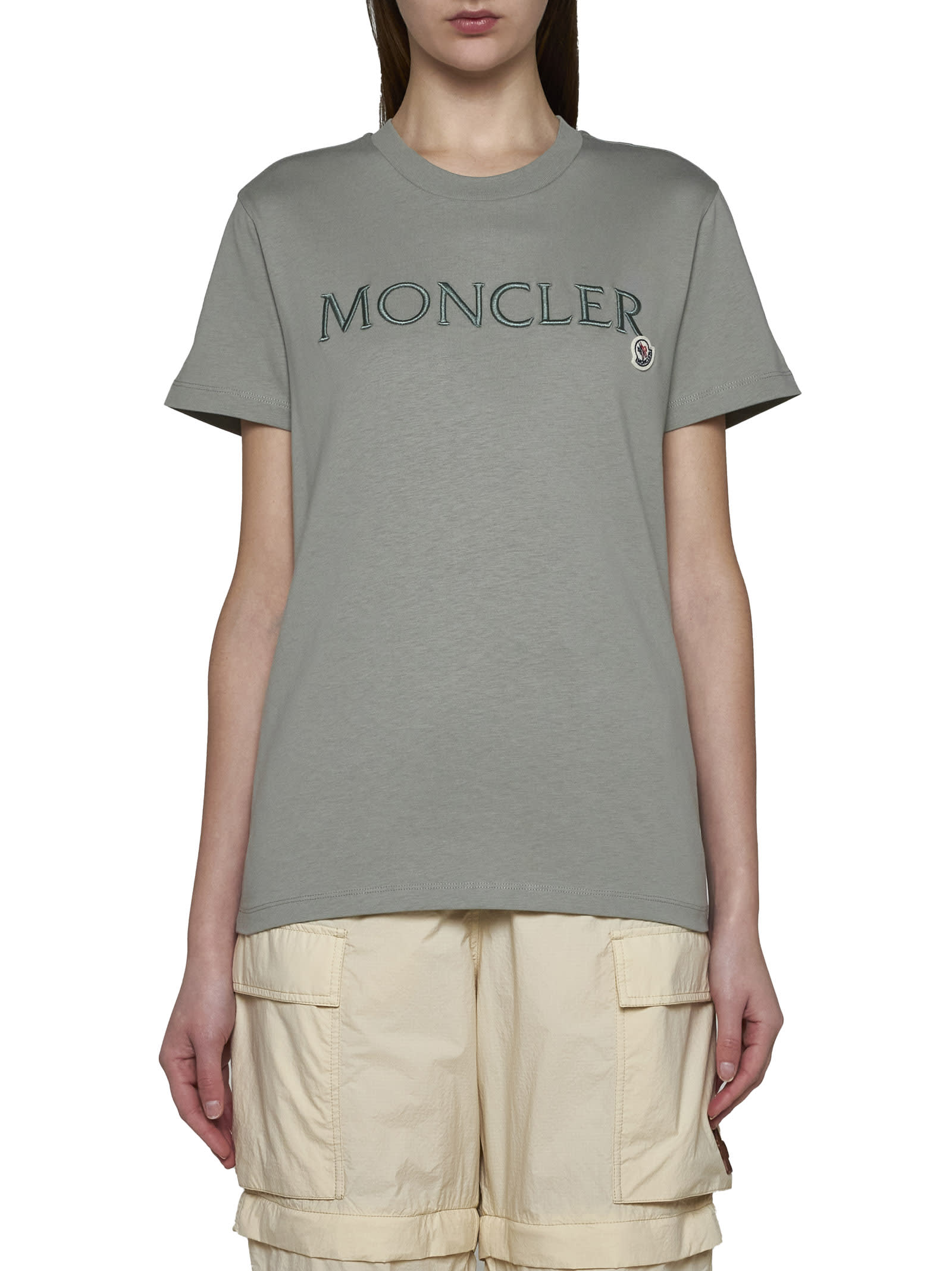 Shop Moncler T-shirt In Green