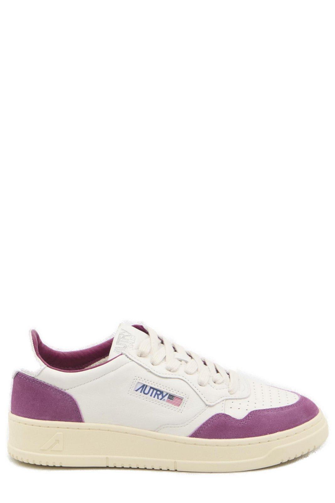 Medalist Low-top Sneakers