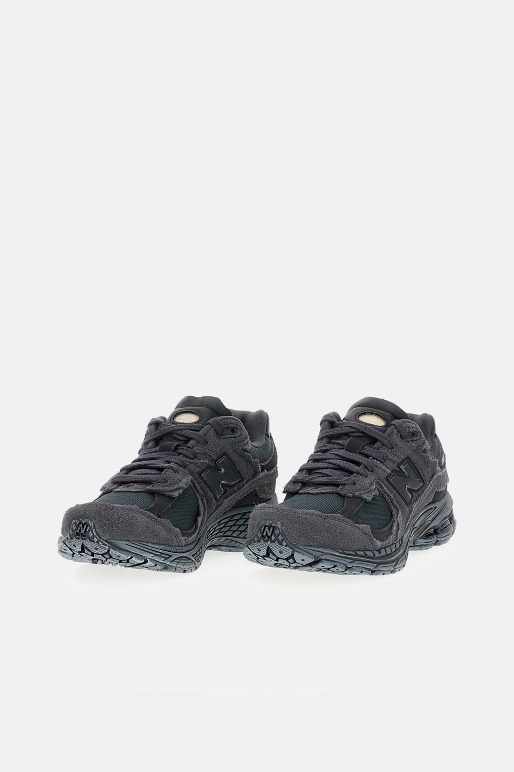 New Balance M2002 Protected Sneakers In Black