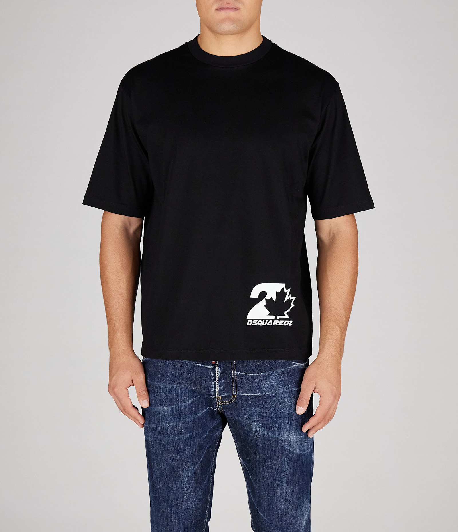 Shop Dsquared2 T-shirts In Black