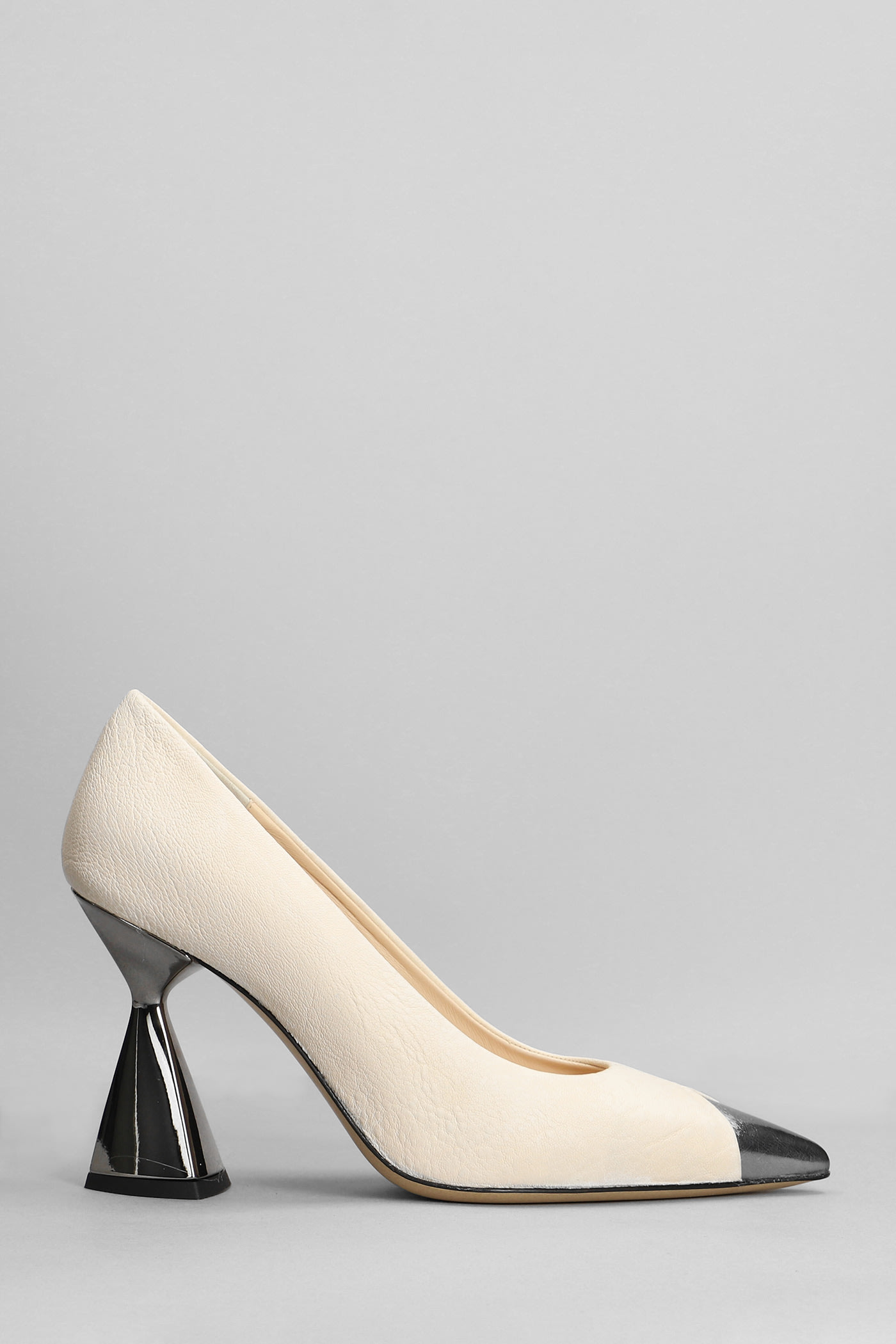 Alchimia Pumps In Beige Leather