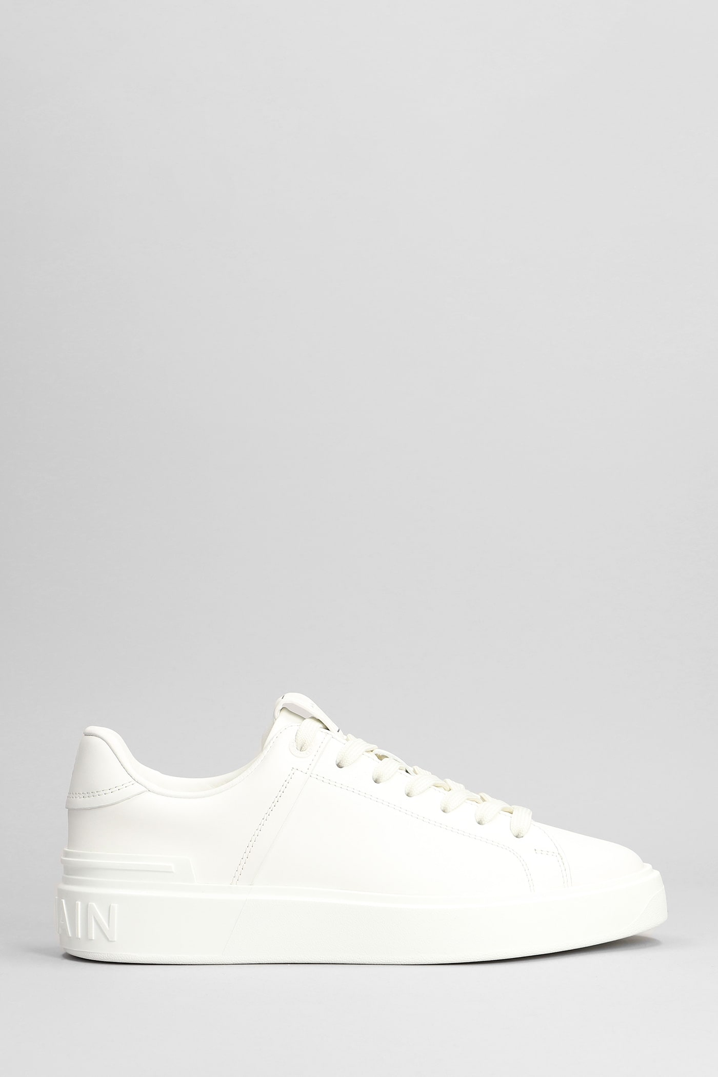 Balmain Sneakers In White Leather