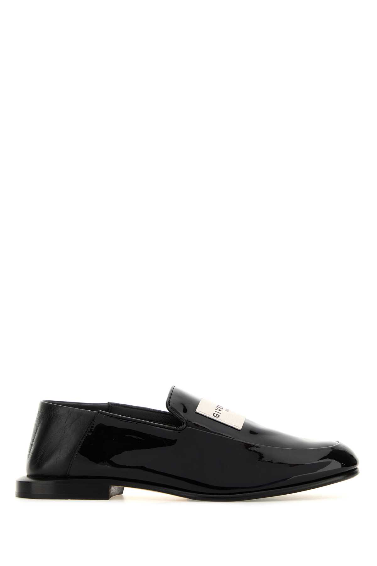 Givenchy Label Loafers In Patent Leather In Black
