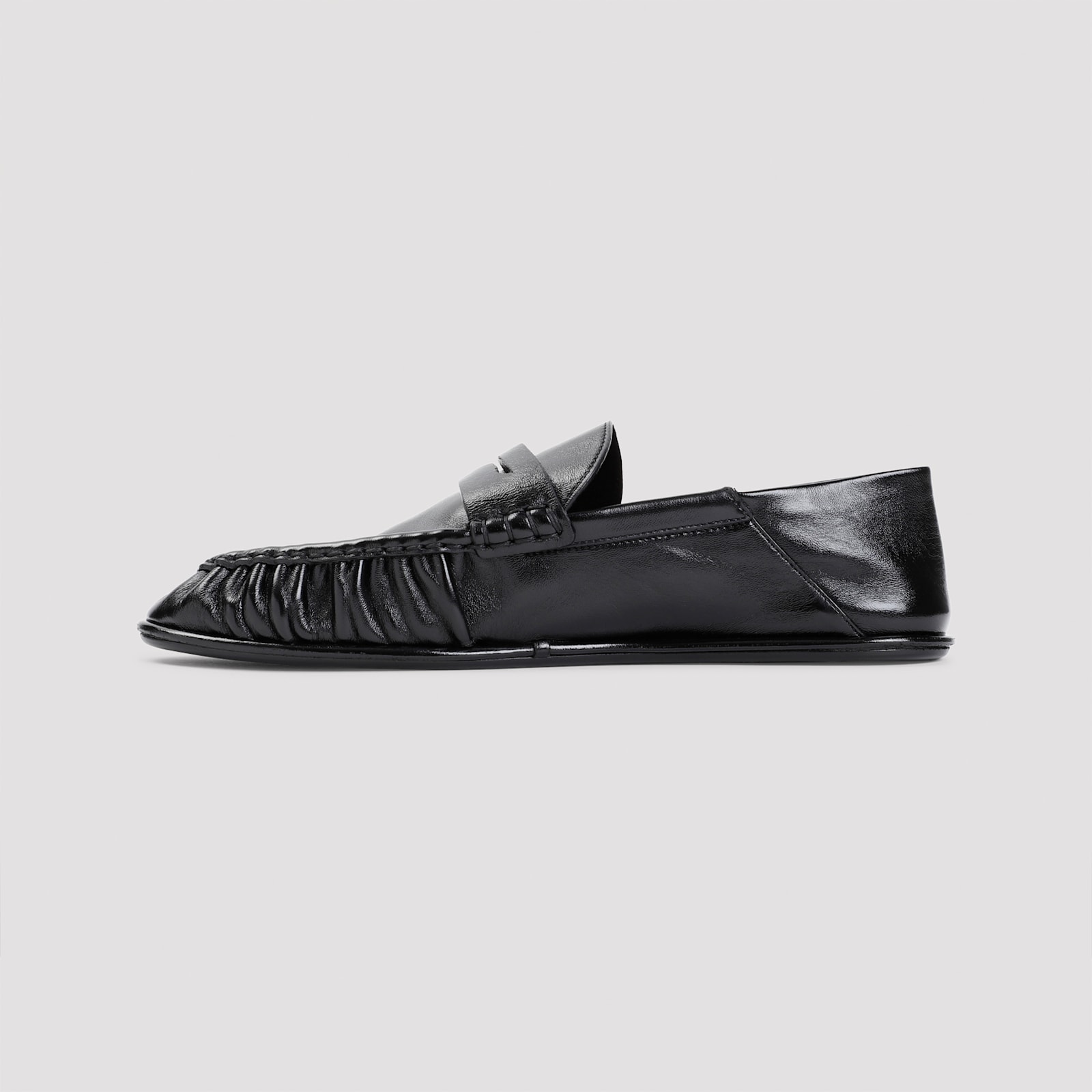 Shop Saint Laurent Le Loafer 00 Loafers In Nero