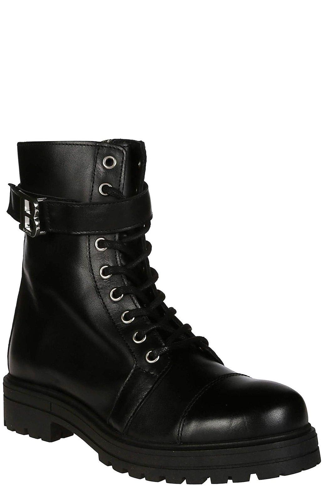 BALMAIN LOGO-PLAQUE ROUND TOE BOOTS