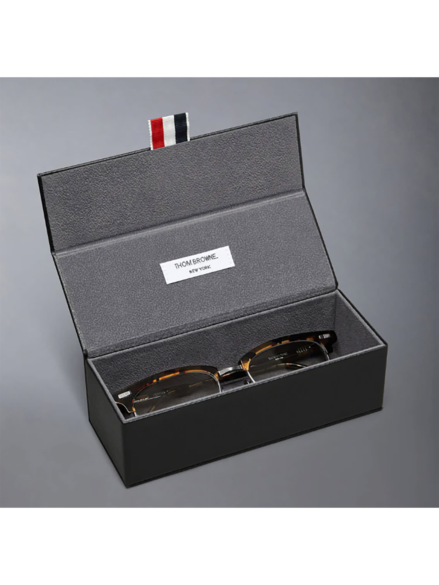 Thom Browne Ueo711a/g0003 Eyewear In Brown