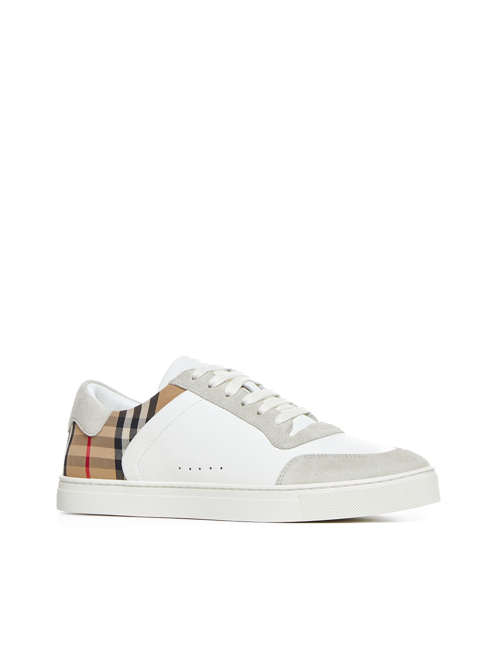 Shop Burberry Sneakers In Ntwht/arbeige Ip Chk