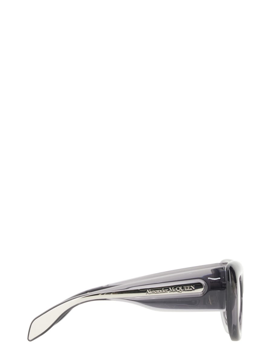 Alexander Mcqueen Cat-eye Sunglasses The Curve In Grey
