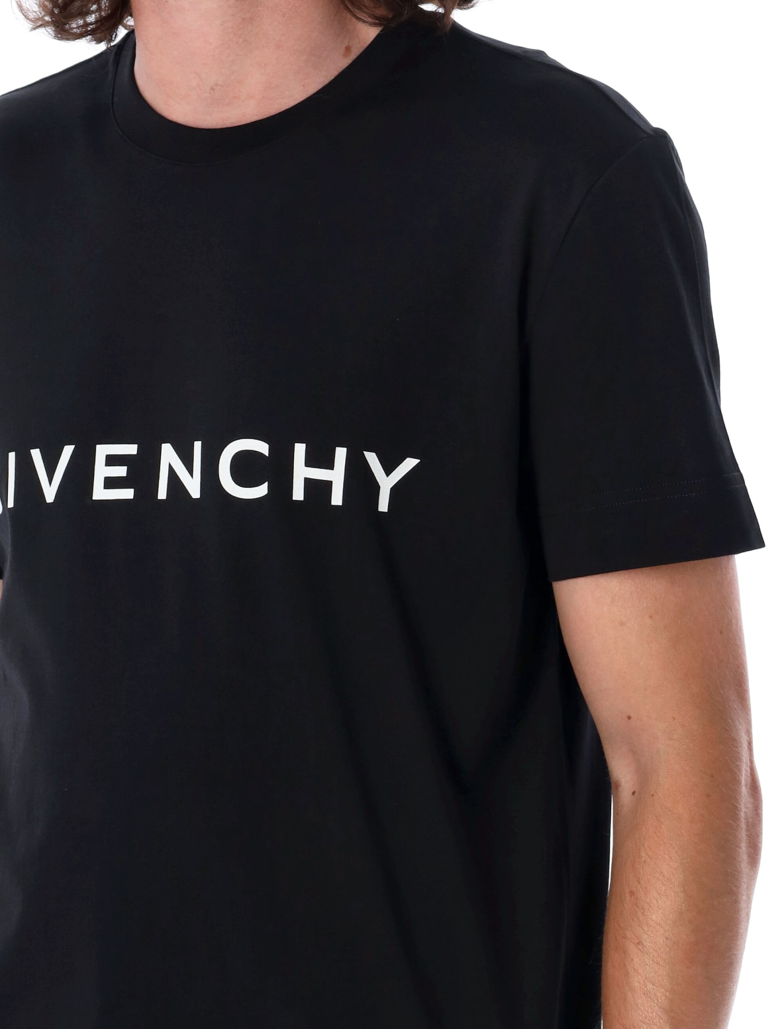 Shop Givenchy Logo T-shirt In Black