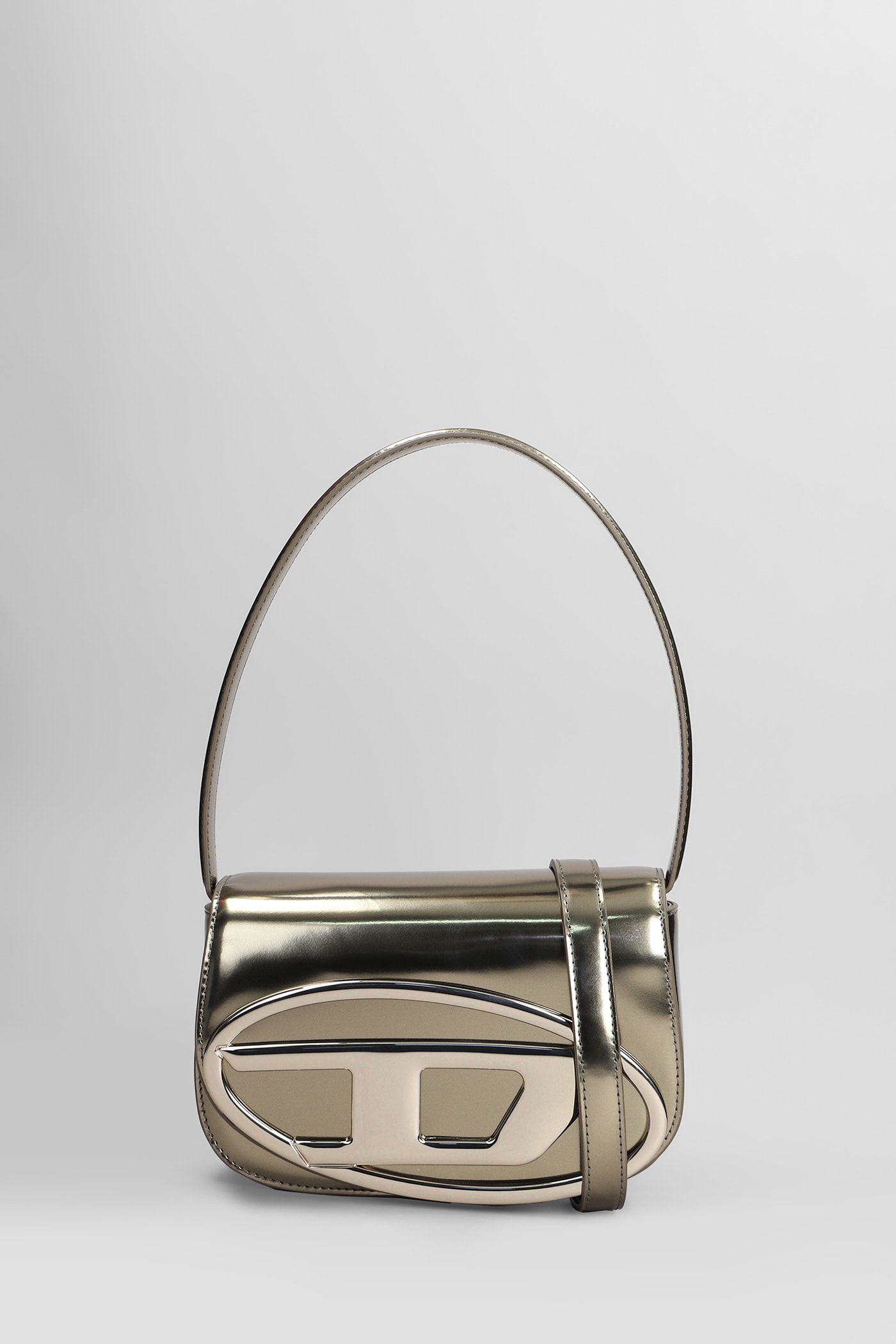 Diesel 1 Dr Shoulder Bag In Gold Leather