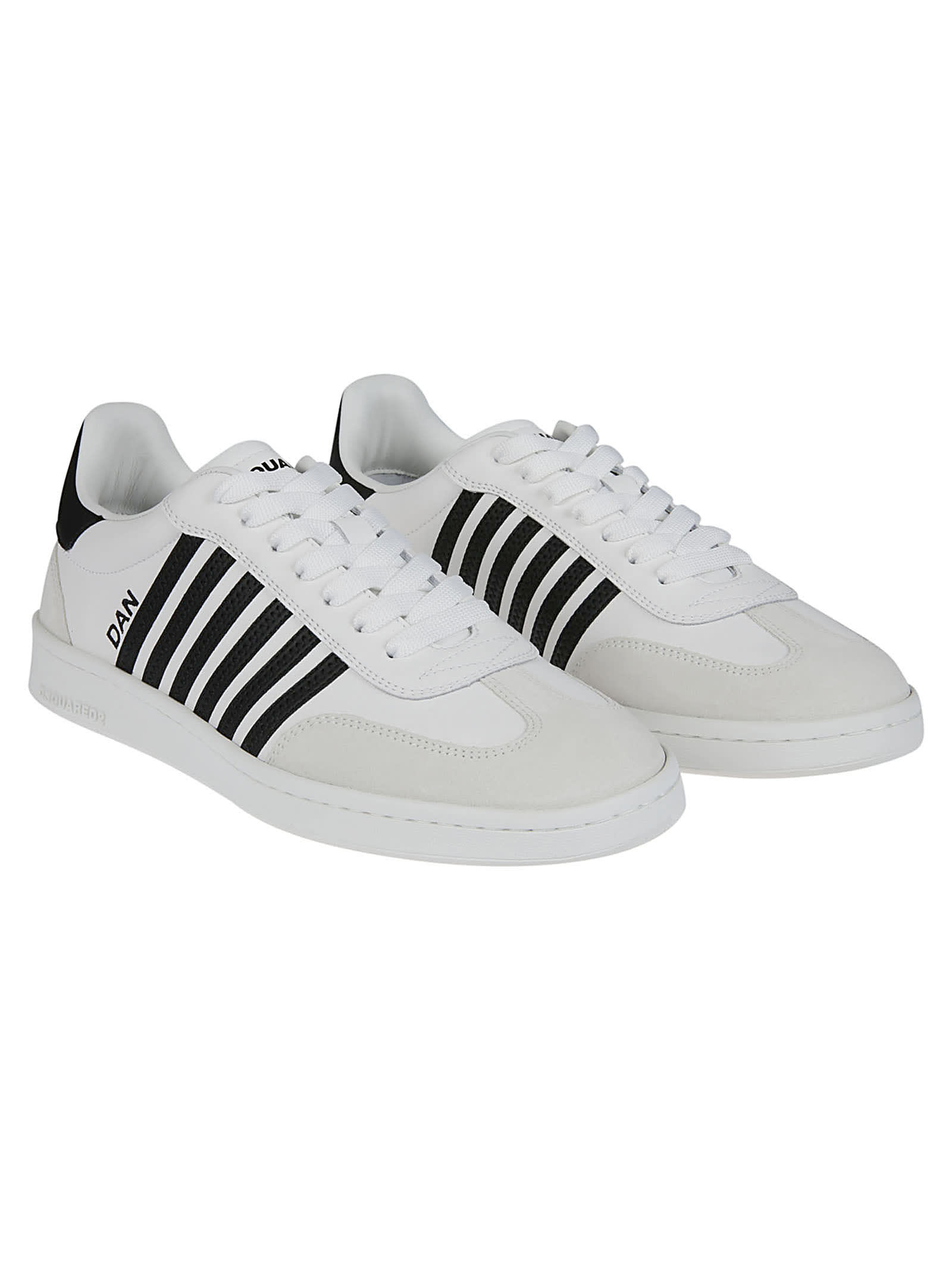 Shop Dsquared2 Boxer Lace-up Low Top Sneakers In Bianco/nero