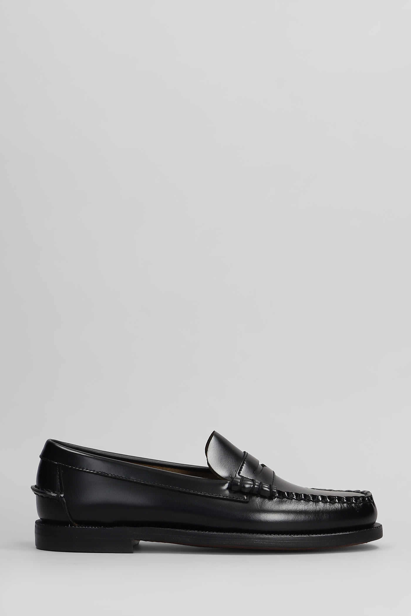 Classic Dan Loafers In Black Leather