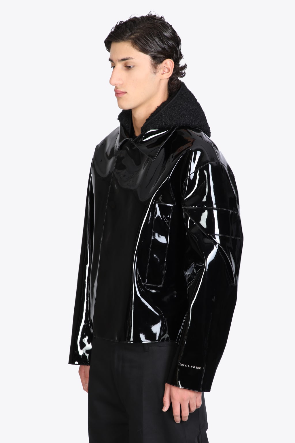1017 ALYX 9SM Pvc Scout Jacket Black patent jacket with shearling