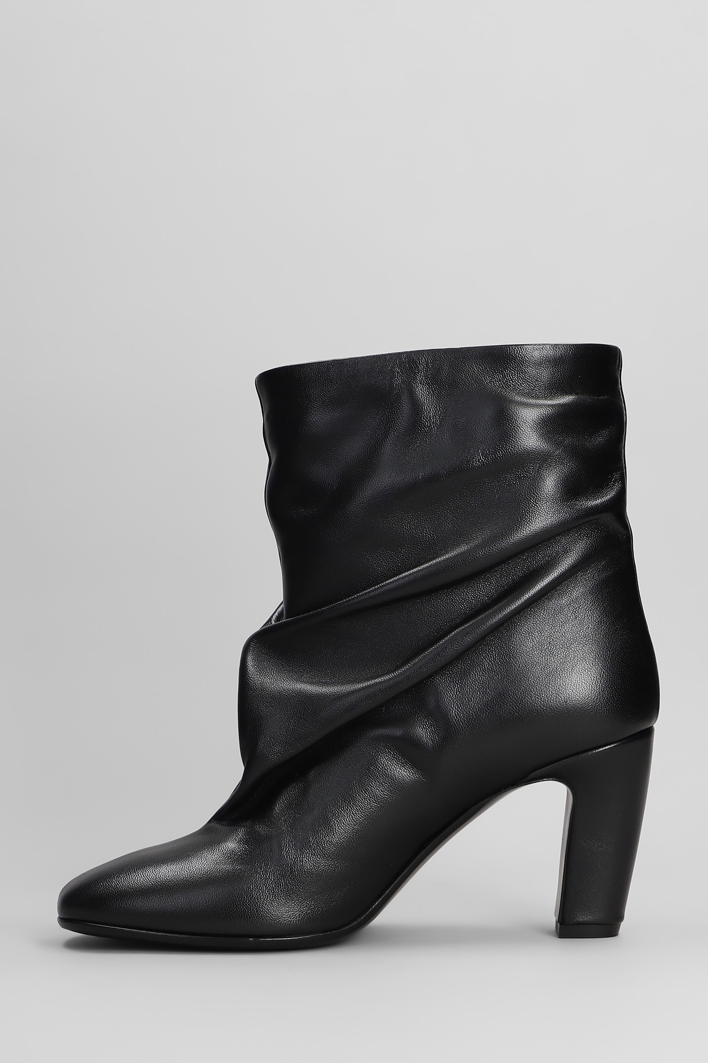 STRATEGIA HIGH HEELS ANKLE BOOTS IN BLACK LEATHER