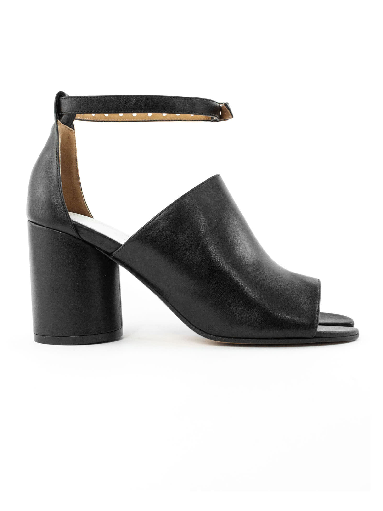 Buy Maison Margiela Black Leather Open Tabi Toe Sandals online, shop Maison Margiela shoes with free shipping