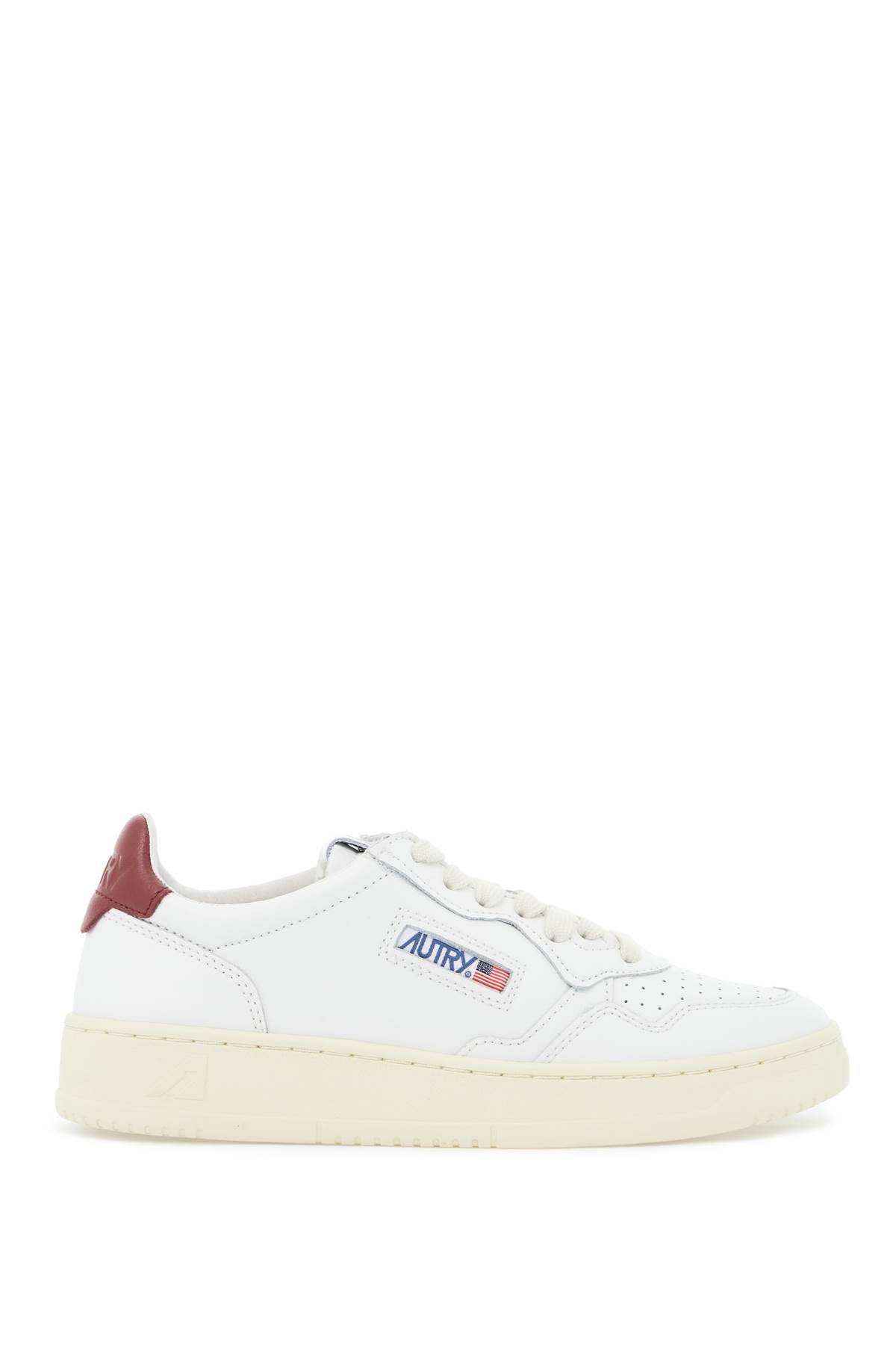 medalist Low Sneakers