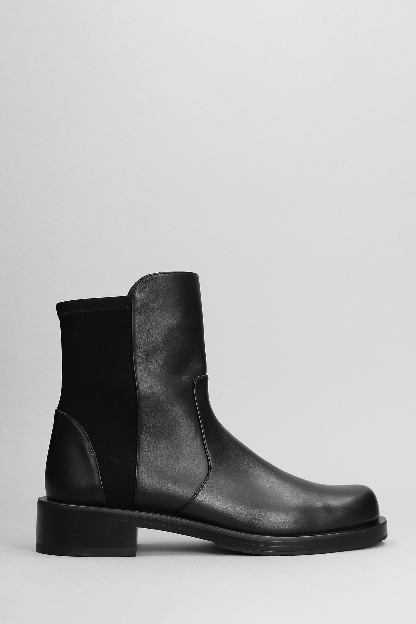 STUART WEITZMAN 5050 BOLD BOOTIE ANKLE BOOTS IN BLACK LEATHER