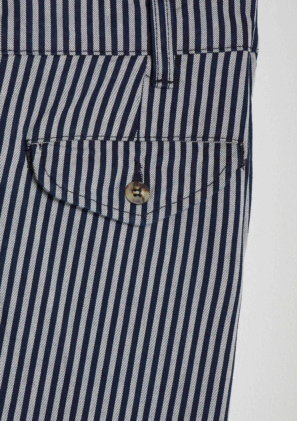 Doppiaa Aaza Bermuda Shorts