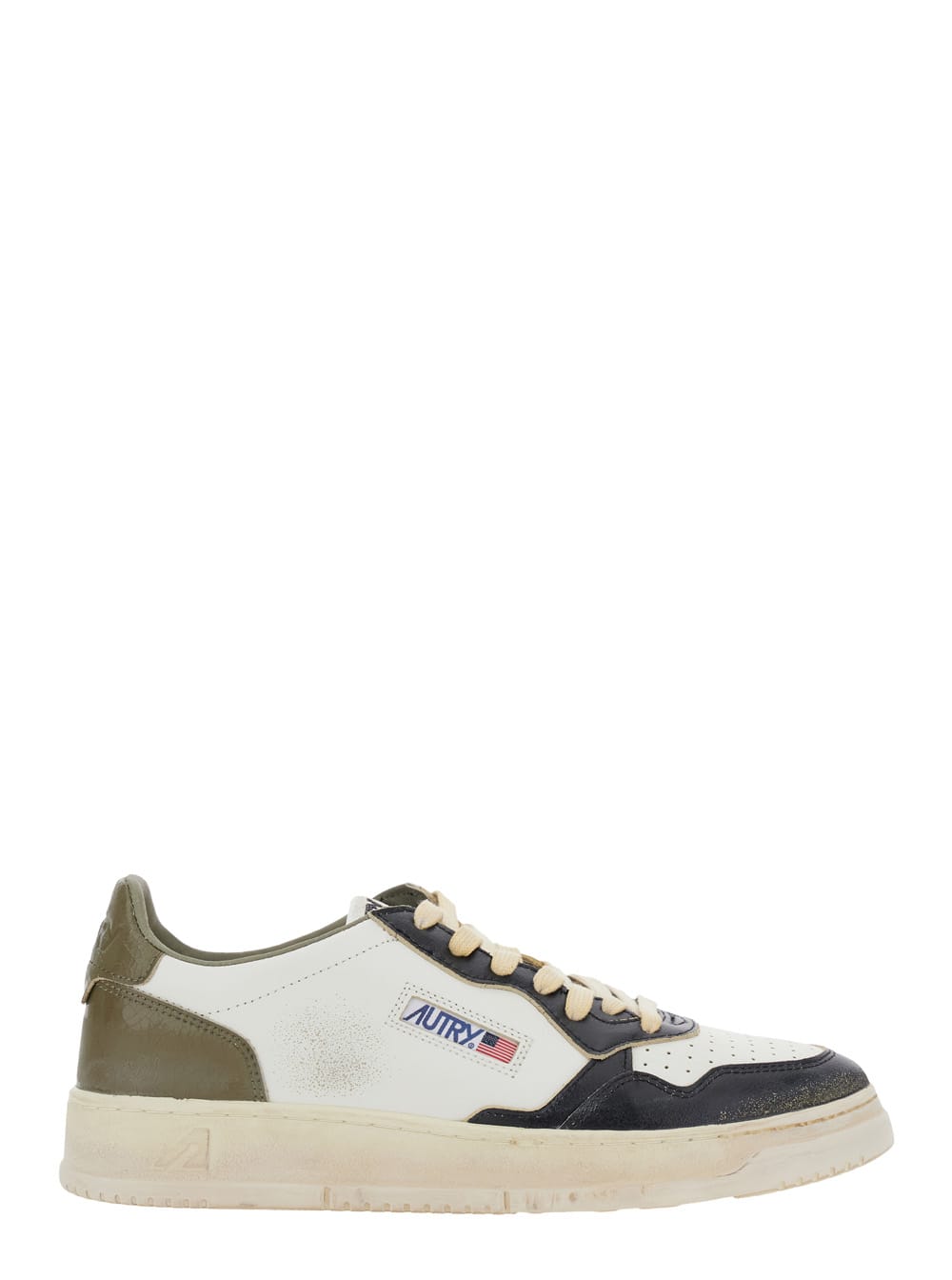 Autry Leather Medalist Low Super Vintage Sneakers In White