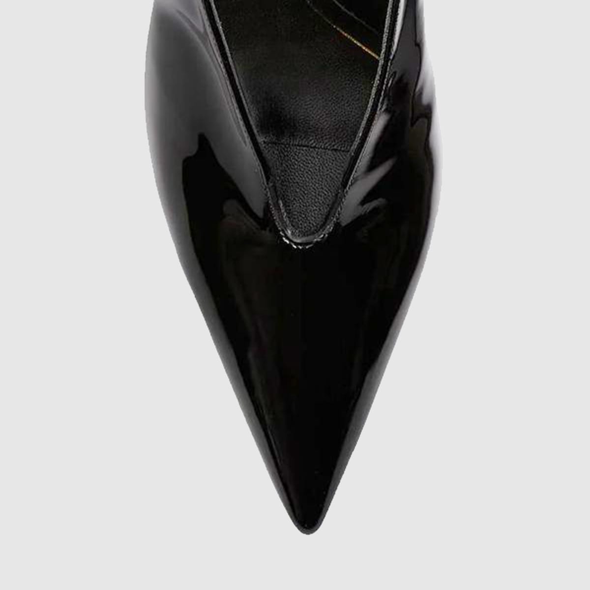 Gucci Musa Vernic Patent Leather Anklet Pumps In Animal Print