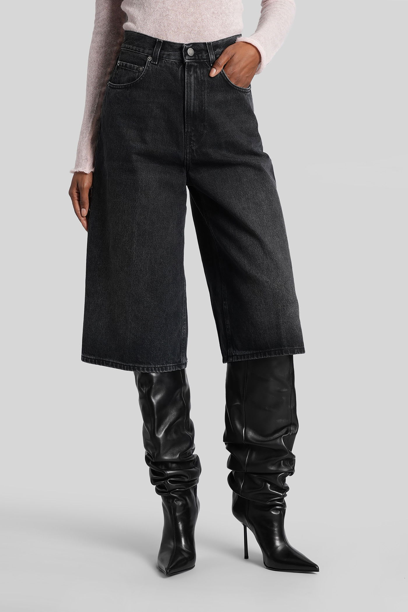 Haikure Wide Leg Denim Bermuda With Belt Loops In Black