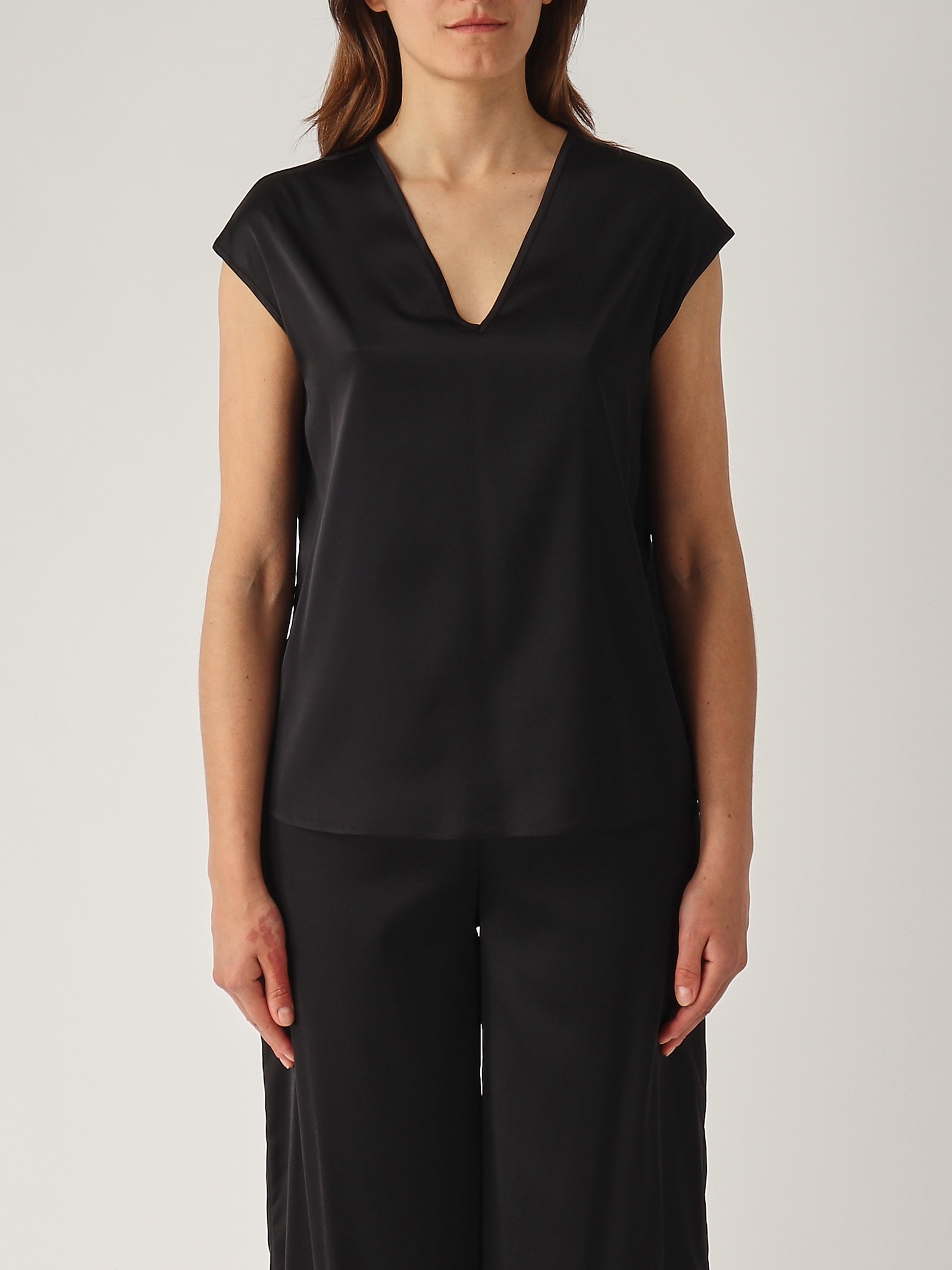 Gran Sasso Pullover S/m Sweater In Black