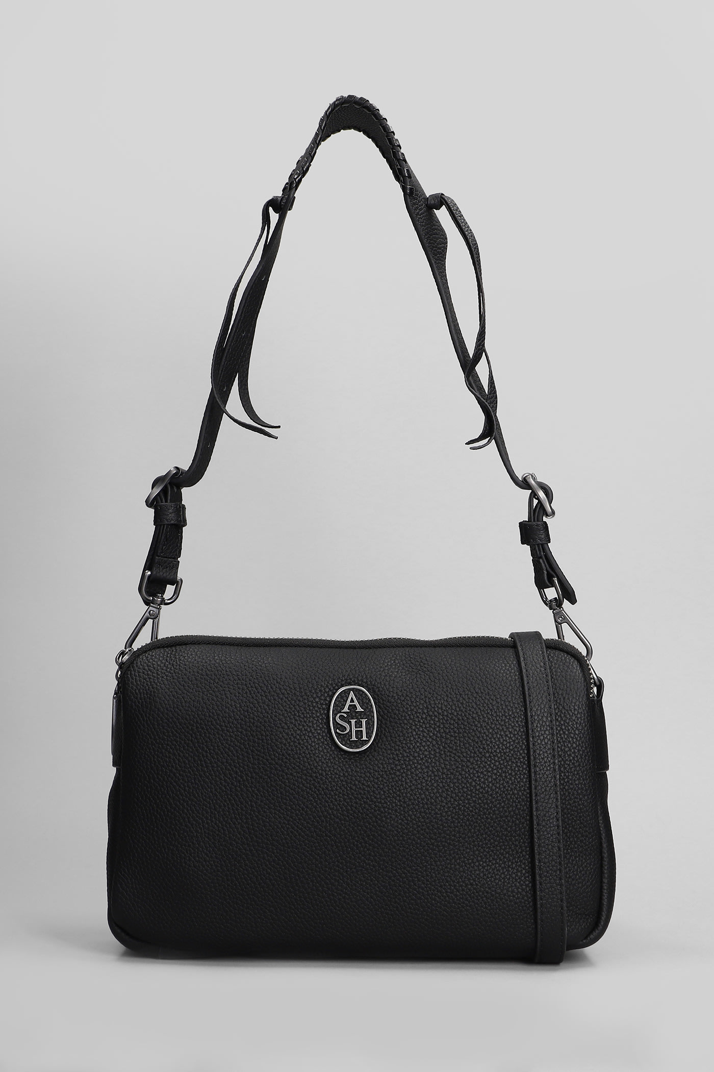 Scoopintre Shoulder Bag In Black Leather