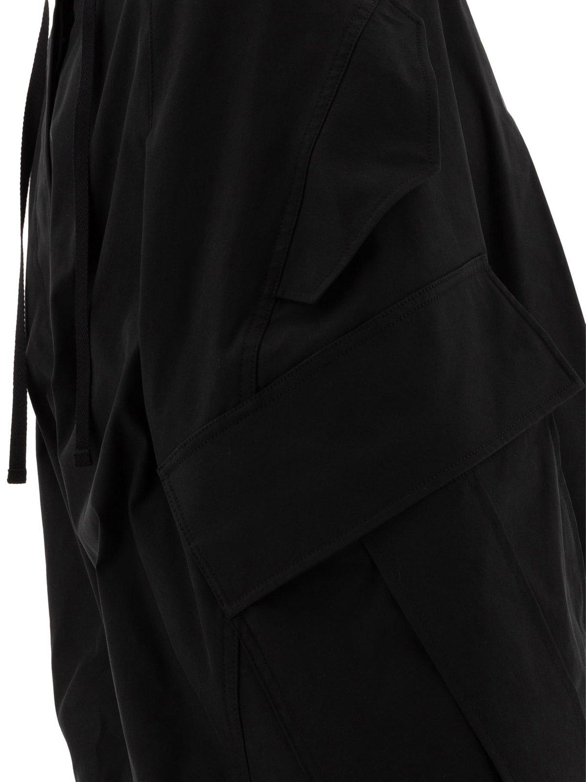 Alexander Mcqueen Oversize Cargo Trousers In Black
