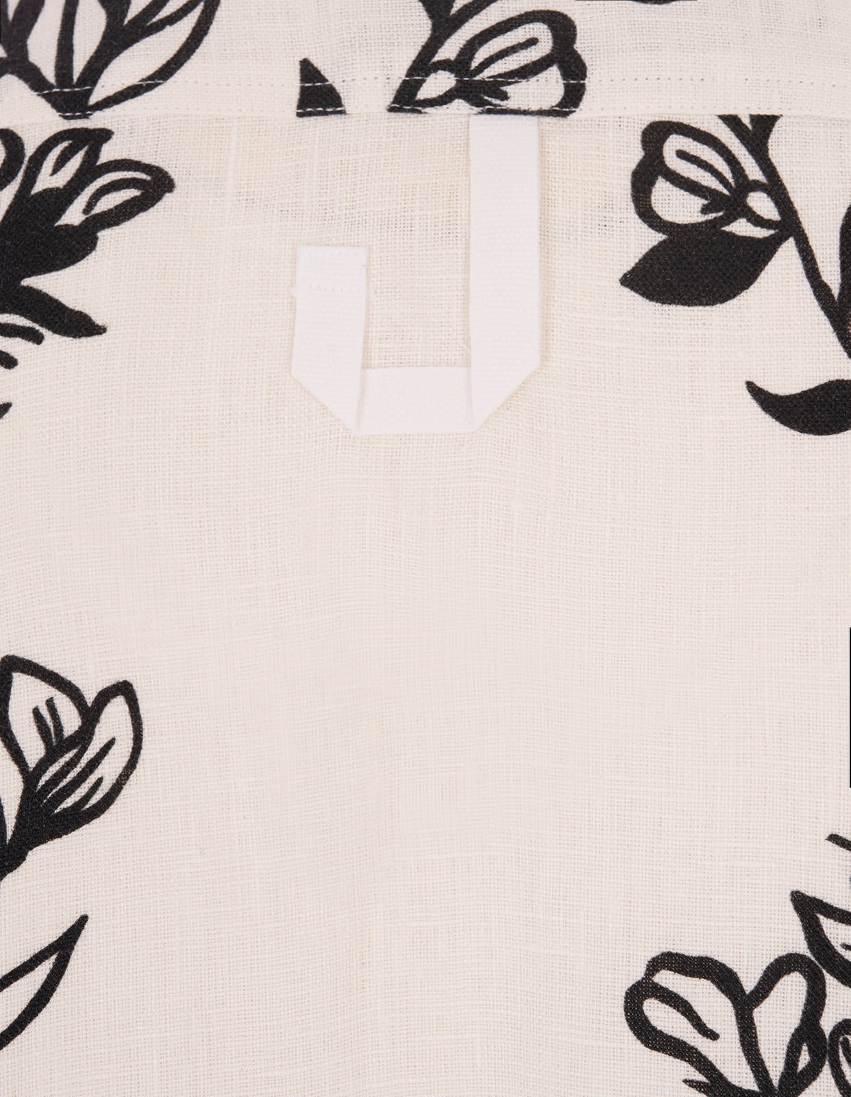 Shop Jacquemus La Chemise Simon Flower Printed Shirt In White/black