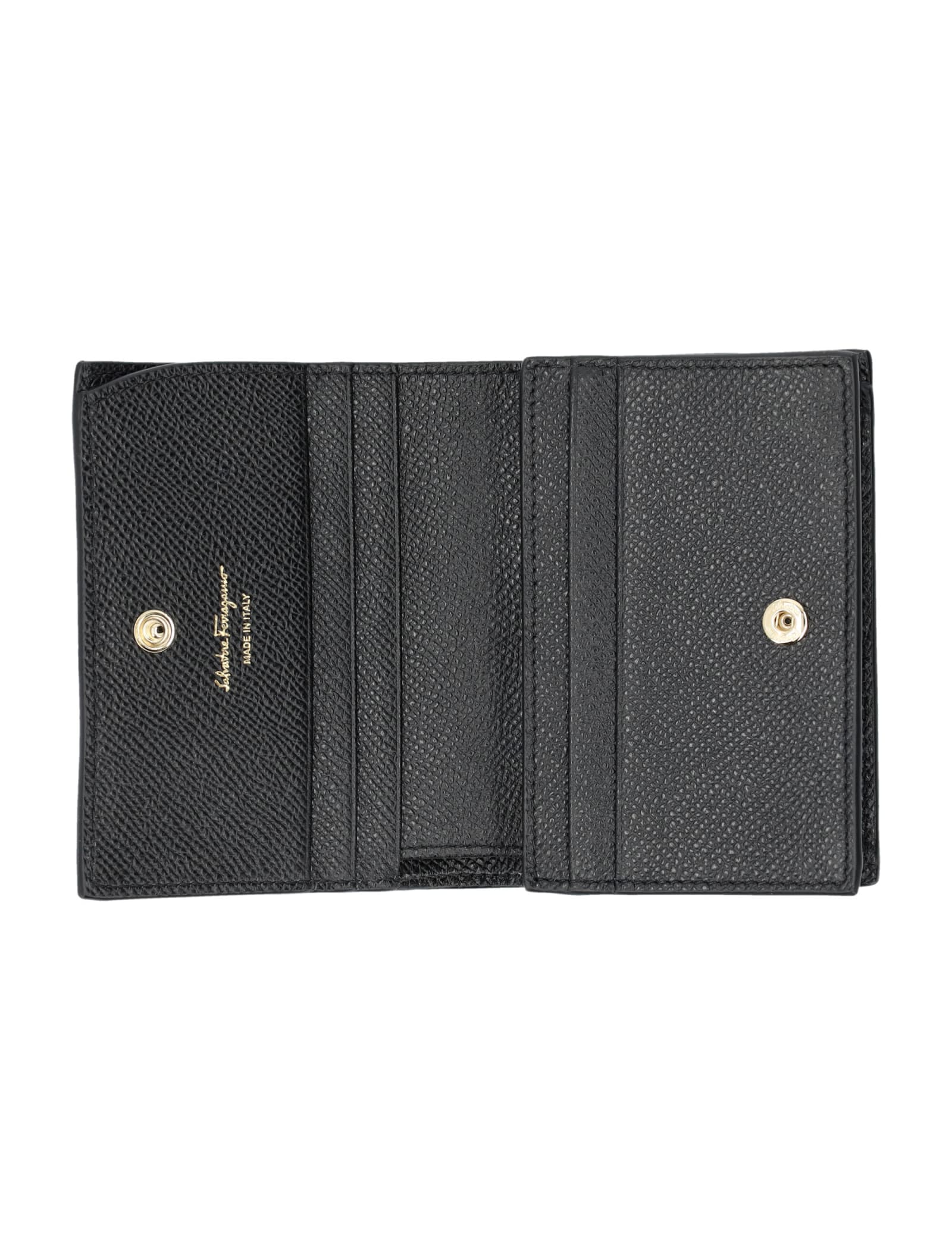 Shop Ferragamo Vara Bow Wallet In Nero