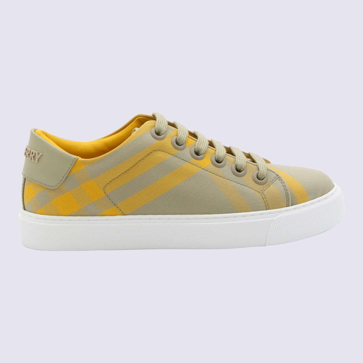 BURBERRY HUNTER IP CHECK CANVAS SNEAKERS