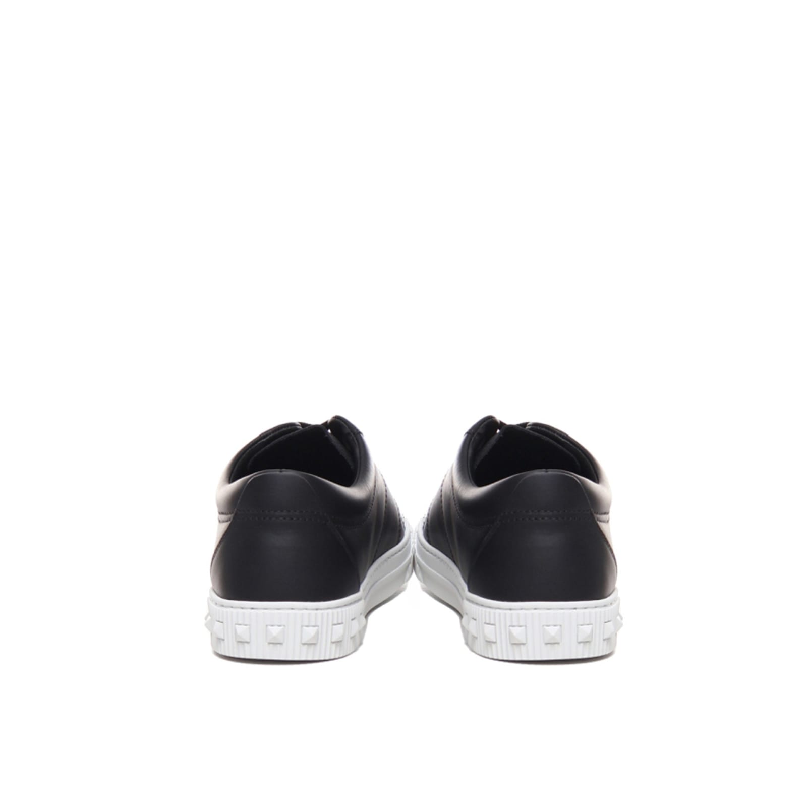 Valentino Garavani Cityplanet Leather Sneakers In Black