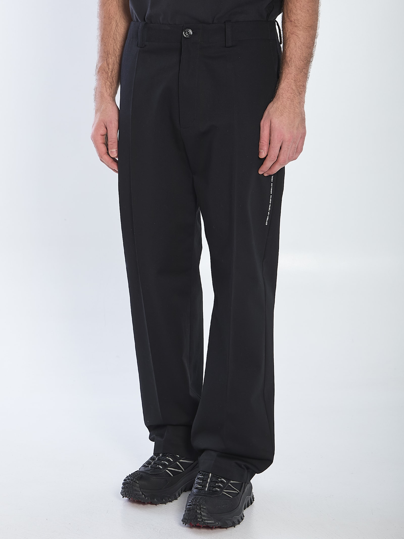 Moncler Gabardine Trousers Featuring Elastic Waistband In Black