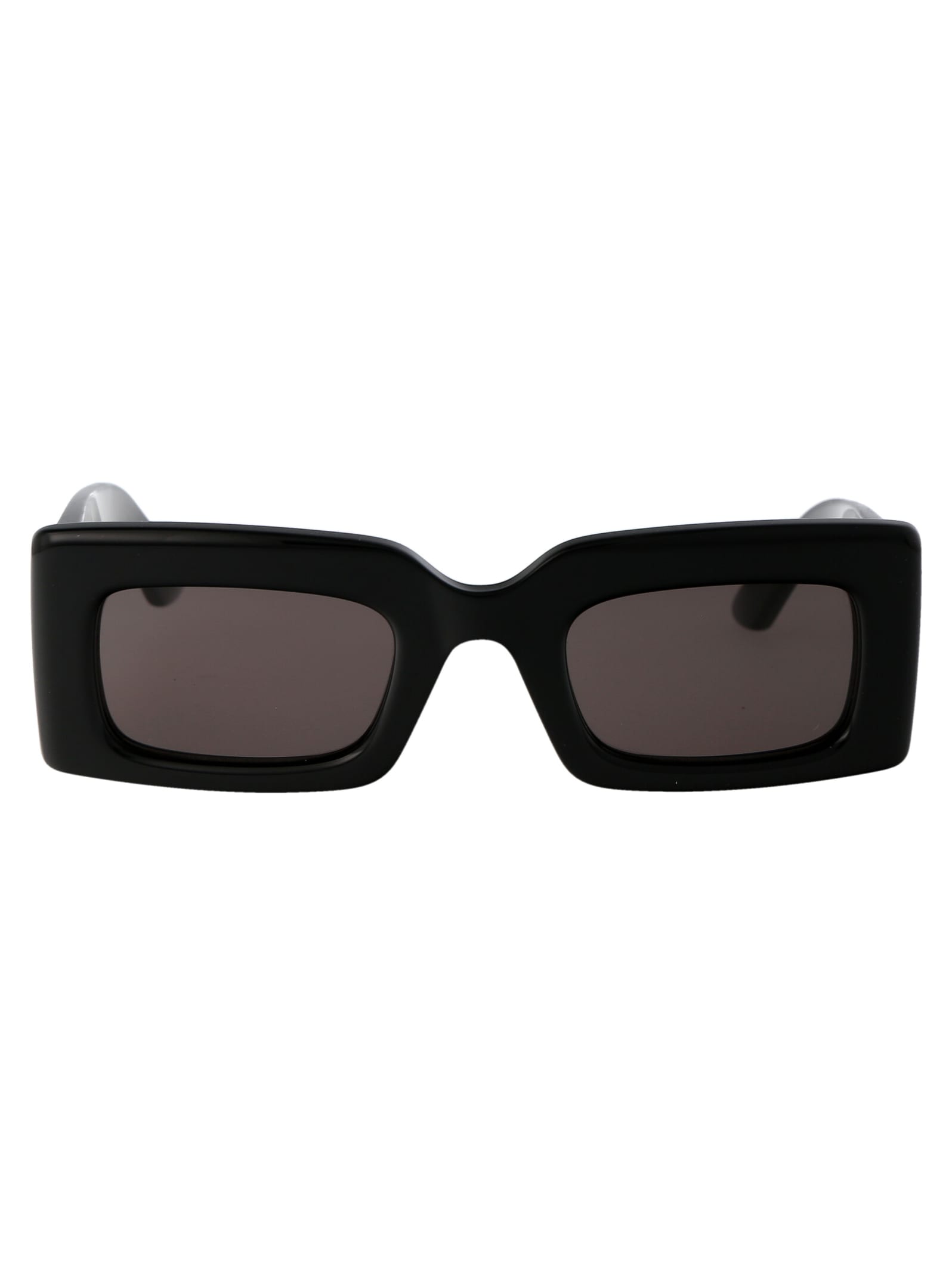 Alexander Mcqueen Mcqueen 50mm Rectangular Sunglasses In Black