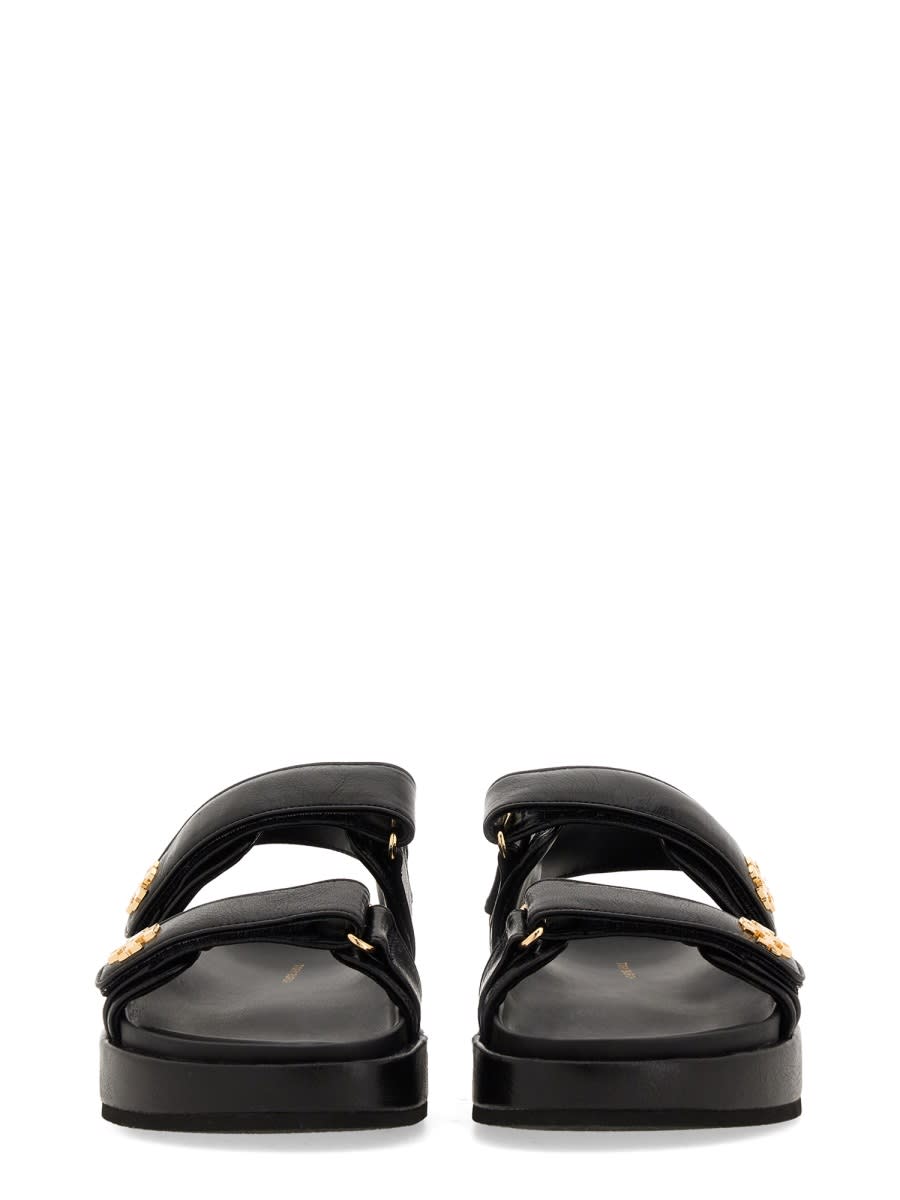 Shop Tory Burch Sandalo Kira In Black