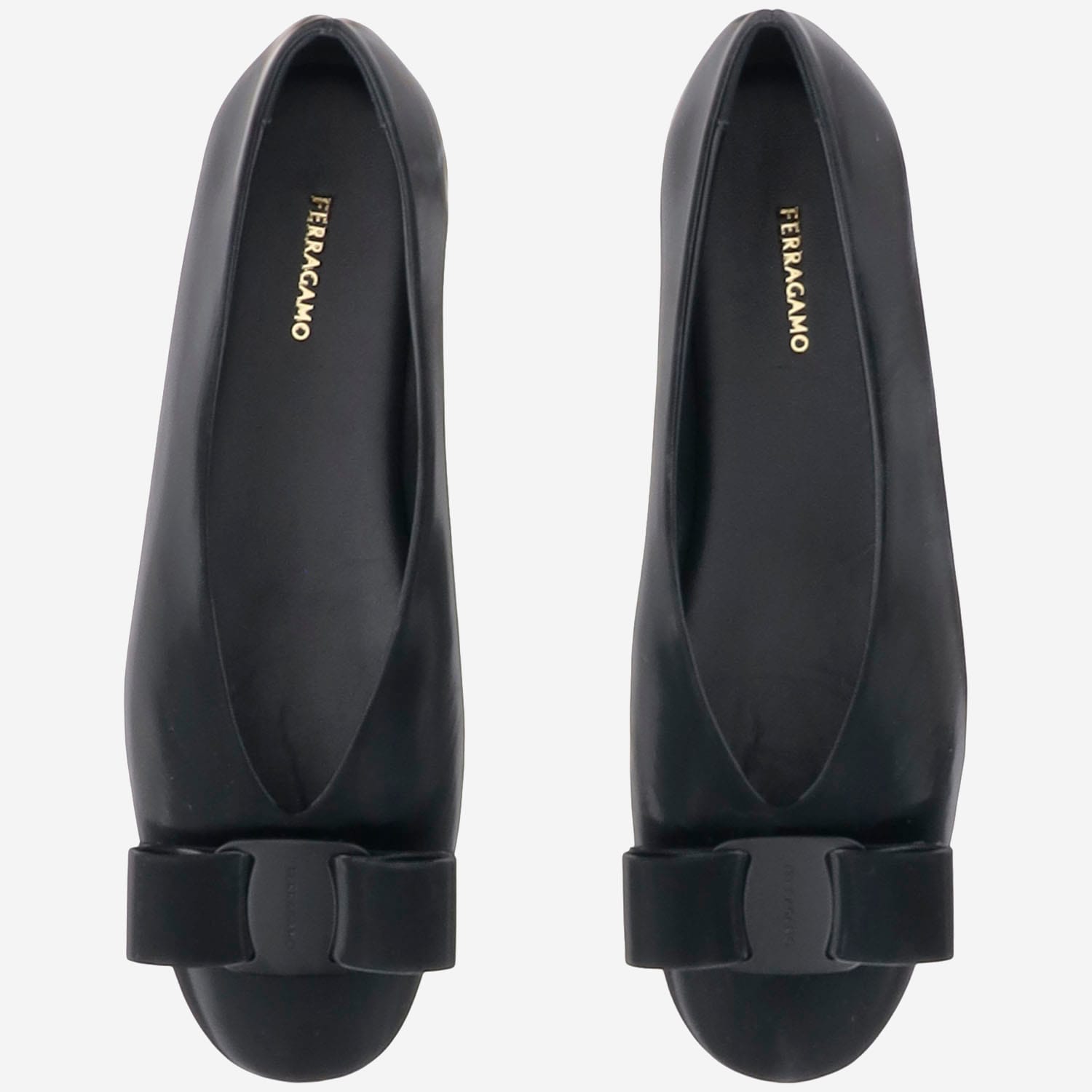 Ferragamo Leather Round Toe Ballerina Shoes With Bow Detail In Black