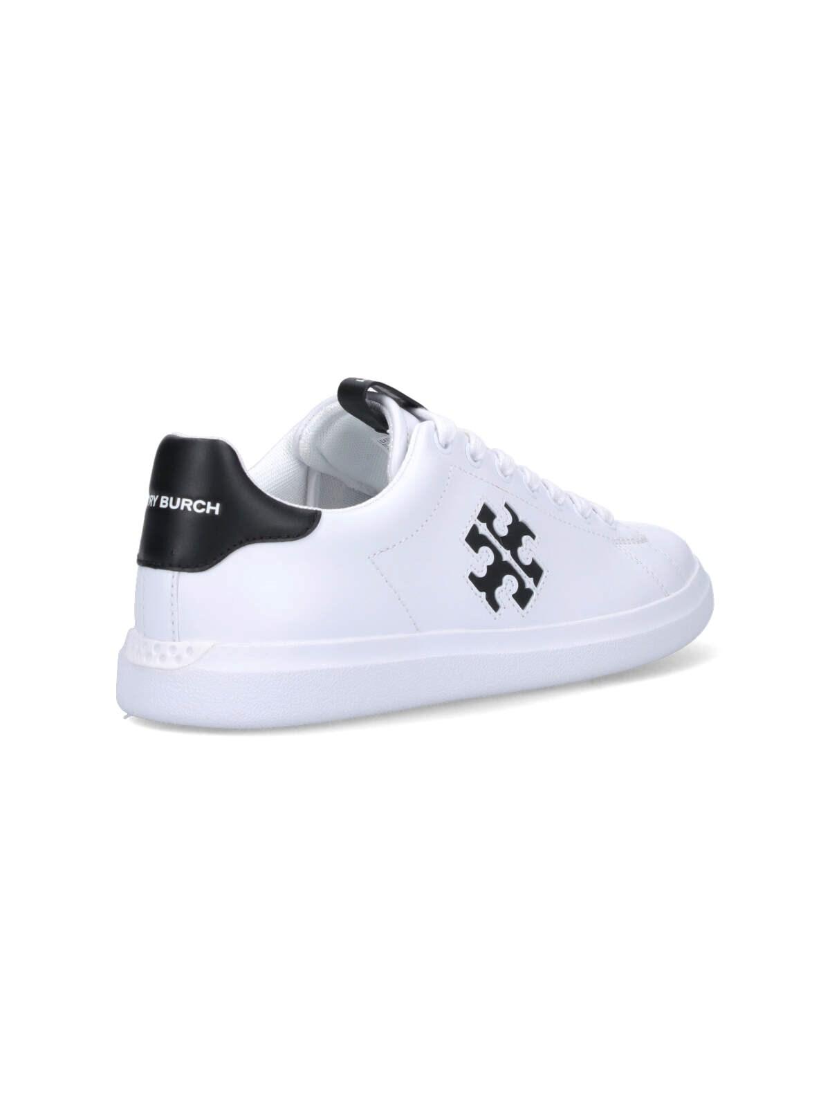 Shop Tory Burch Howell Court Sneakers In Bianco