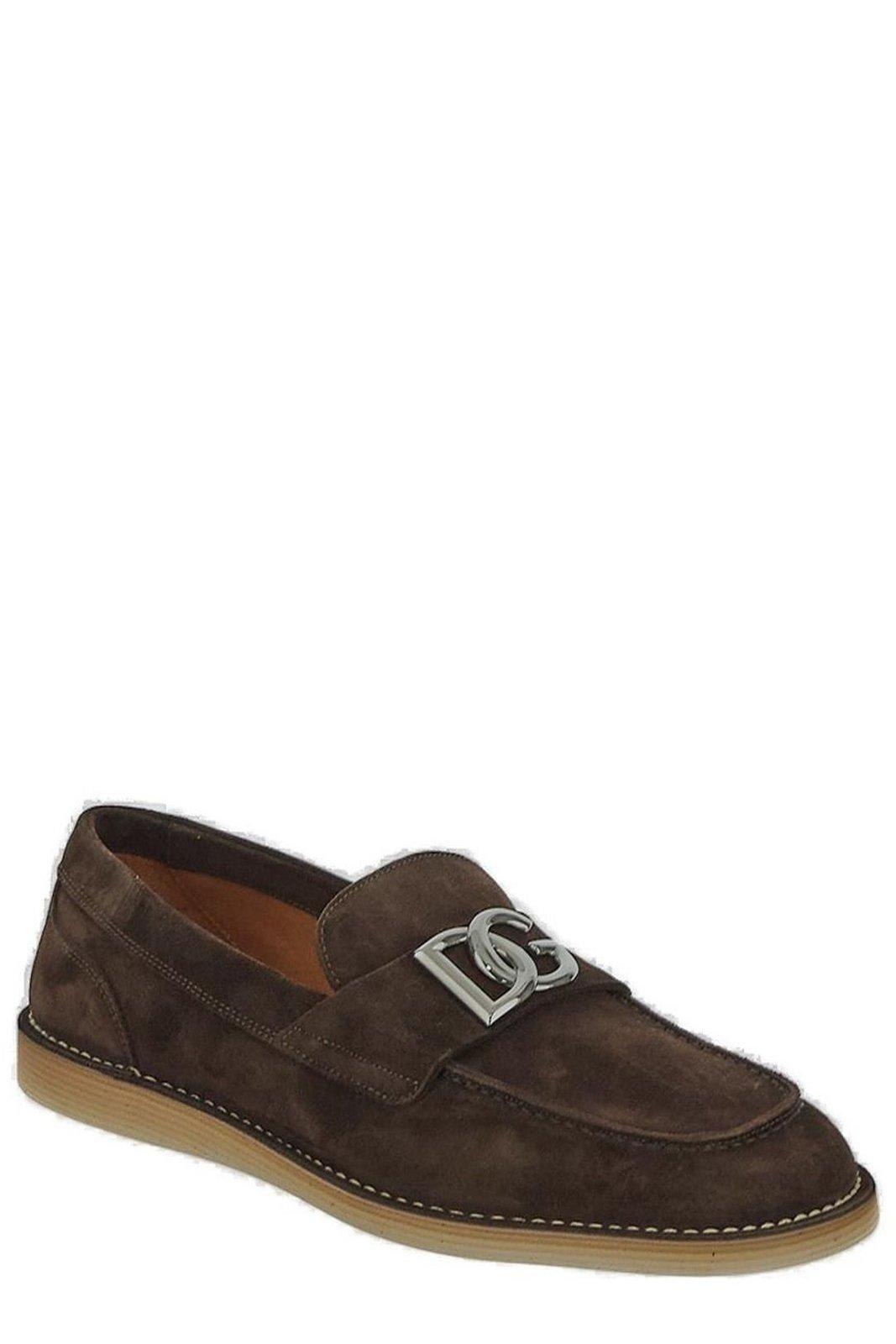 Dolce & Gabbana Loafer Aus Wildleder Mit Logo-schild In Brown