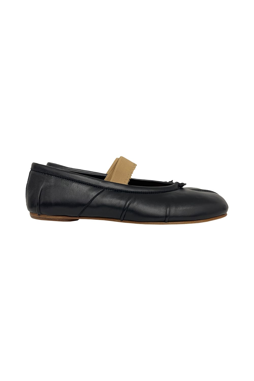 Maison Margiela Black Leather Flats With Elegant Elastic Strap In Black