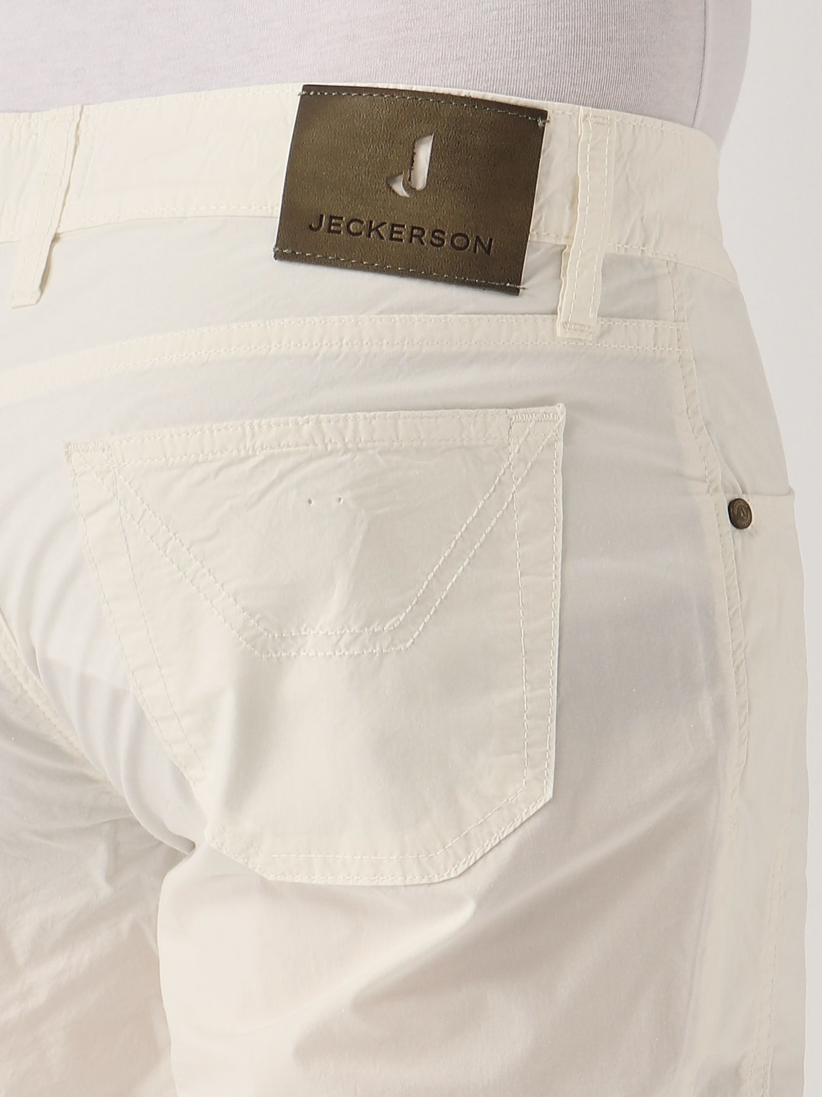 Shop Jeckerson Short Uomo Shorts In Bianco