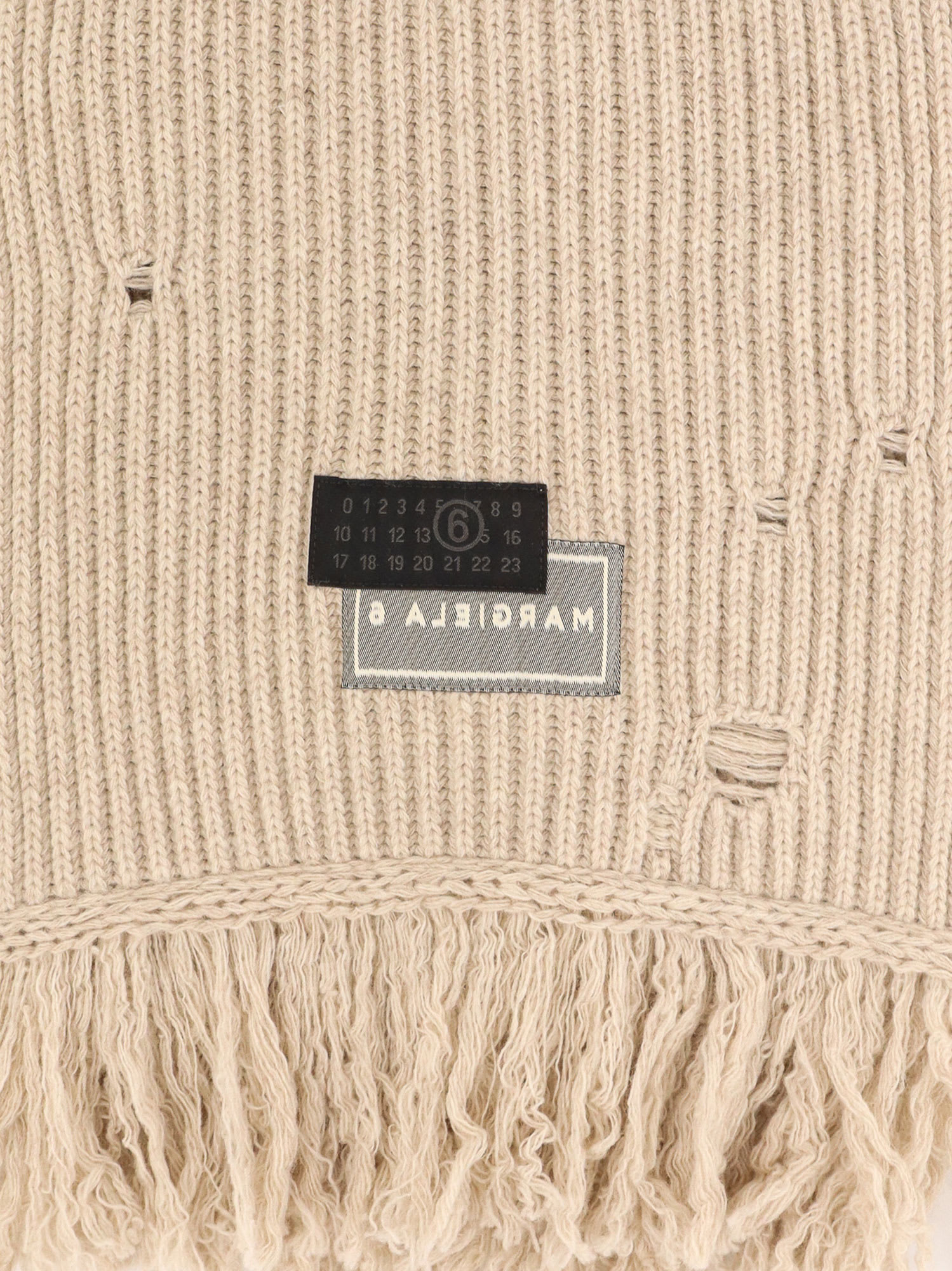Mm6 Maison Margiela Wool Blend Scarf With Distressed Effect In Neutral
