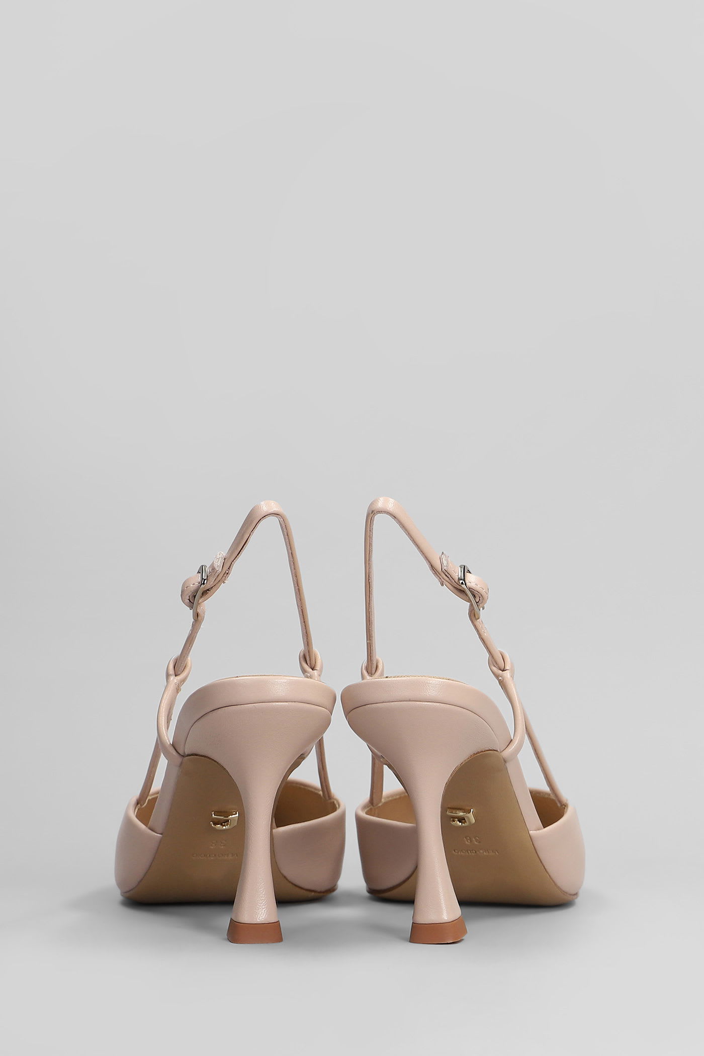 Lola Cruz Carmen Pump 85 Pumps In Powder Leather In White